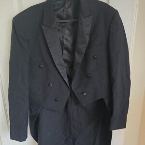 Slim Fit 100% Wool Tailcoat
